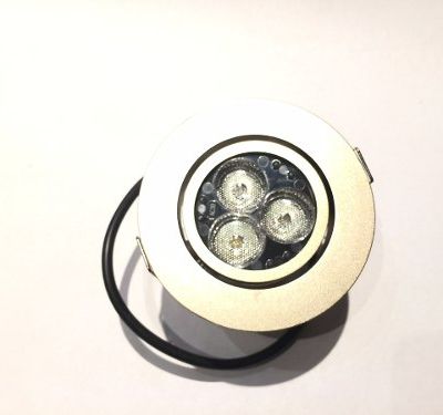 Spot Embutido De Led Dorado 3x1w Alta Potencia Blanco Calido