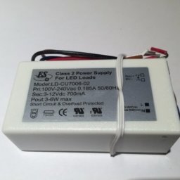 Fuente Para Led 3 A 6w 3-12vdc 700ma Alta Calidad En Oferta!