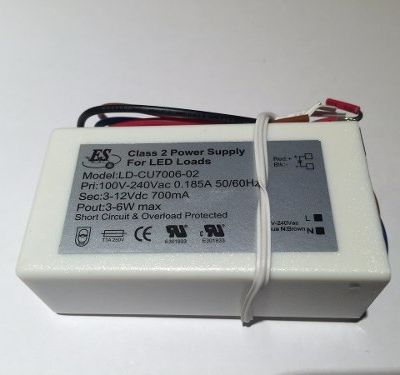 Fuente Para Led 3 A 6w 3-12vdc 700ma Alta Calidad En Oferta!