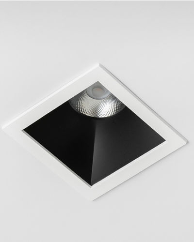 Embutido 85 x 85 x H 45mm – Iluminacion Lumi