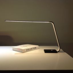 Lampara de Mesa l= 61 cm x – Iluminacion Lumi